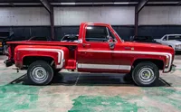 5_1976-Chevrolet-C10-Rosedale Red-212965-38.jpg